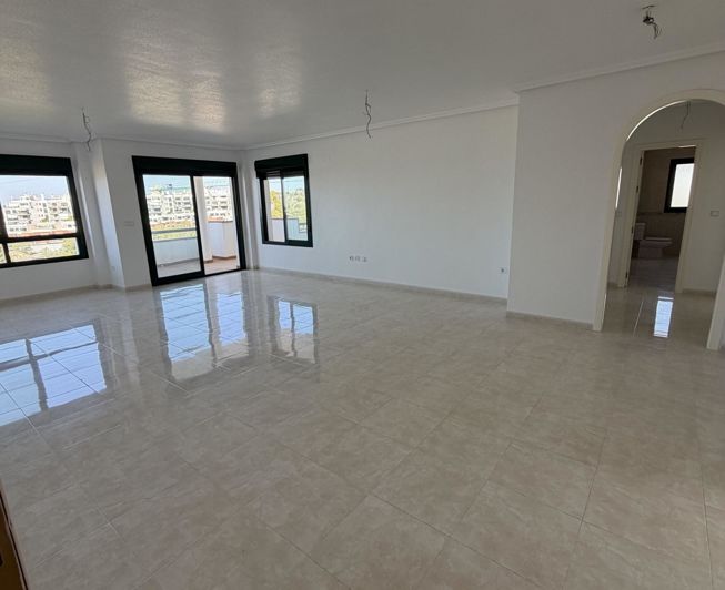 Image No.9-2 Bed Apartment for sale