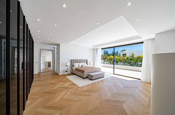 Image No.17-6 Bed Villa for sale