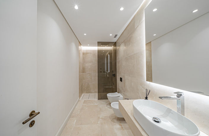 Image No.27-6 Bed Villa for sale