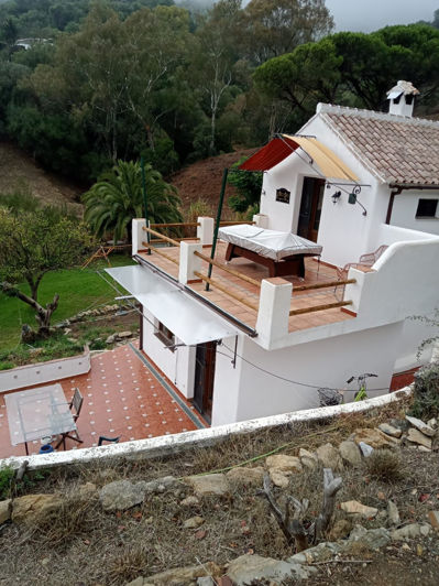 Image No.2-4 Bed House for sale