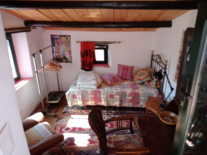 Image No.6-4 Bed House for sale