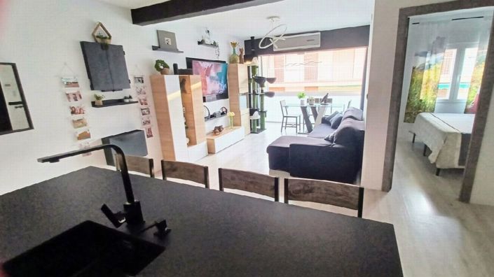 Image No.10-3 Bed Apartment for sale
