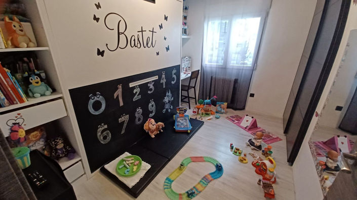 Image No.24-3 Bed Apartment for sale