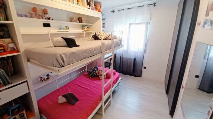 Image No.27-3 Bed Apartment for sale
