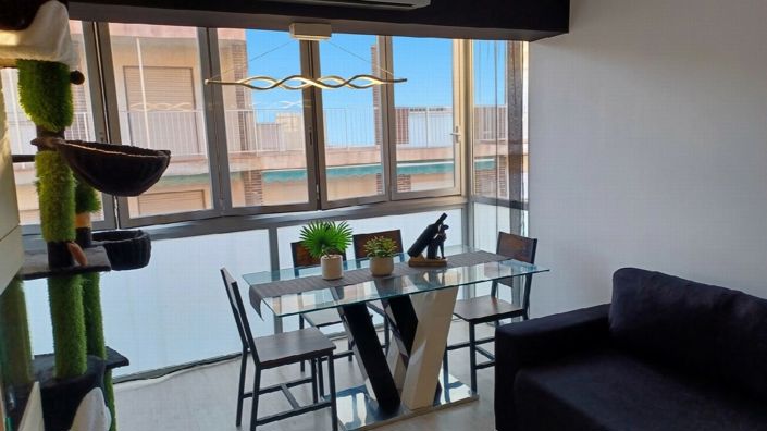 Image No.8-3 Bed Apartment for sale