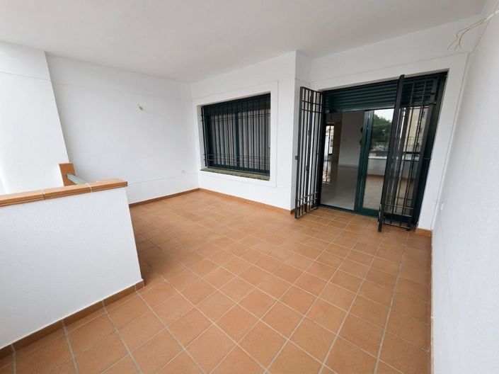 Image No.19-2 Bed Apartment for sale