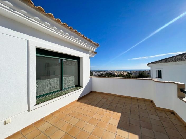 Image No.13-2 Bed Apartment for sale