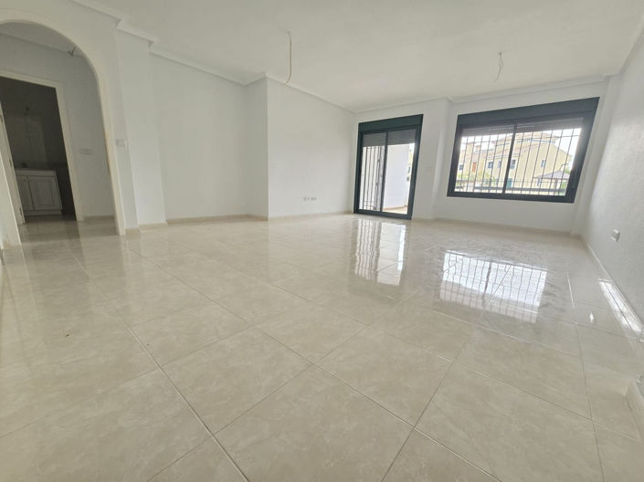 Image No.4-Appartement de 2 chambres à vendre à Campoamor