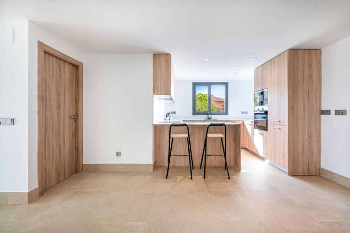 Image No.9-3 Bed Apartment for sale