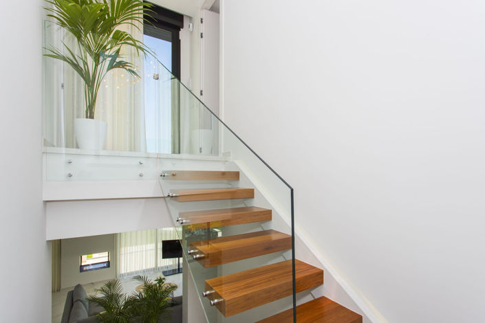 Image No.15-3 Bed House for sale