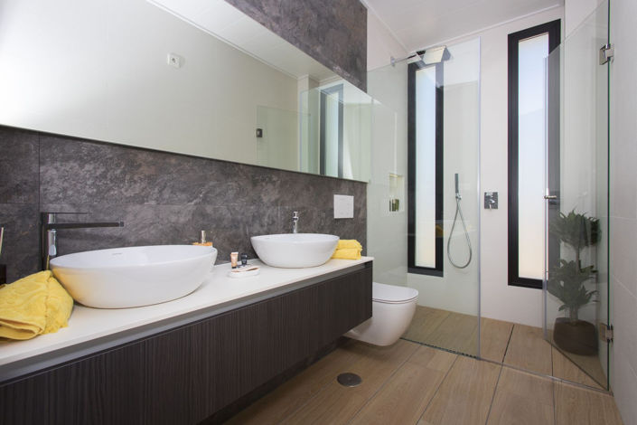 Image No.23-3 Bed House for sale