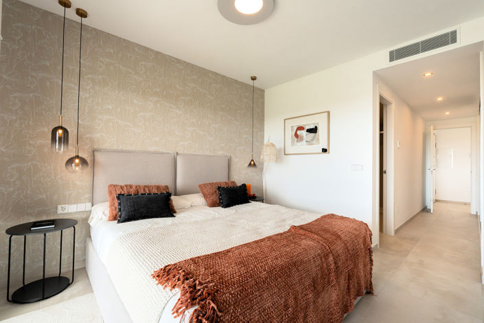 Image No.24-2 Bed Property for sale