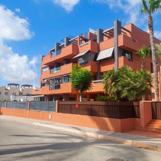 Image No.20-2 Bed Apartment for sale