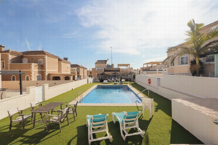 Image No.37-Villa de 3 chambres à vendre à Orihuela