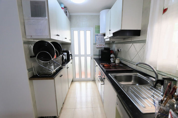 Image No.7-3 Bed House for sale