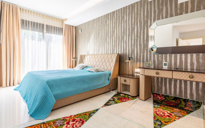 Image No.10-4 Bed House for sale