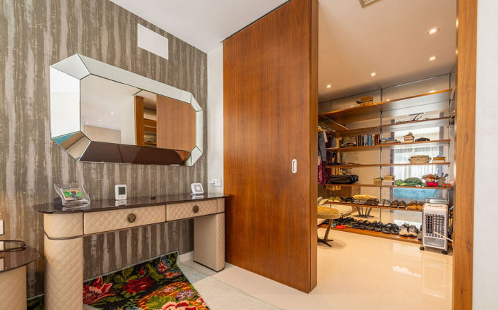 Image No.13-4 Bed House for sale