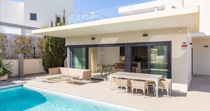 Image No.28-4 Bed House for sale