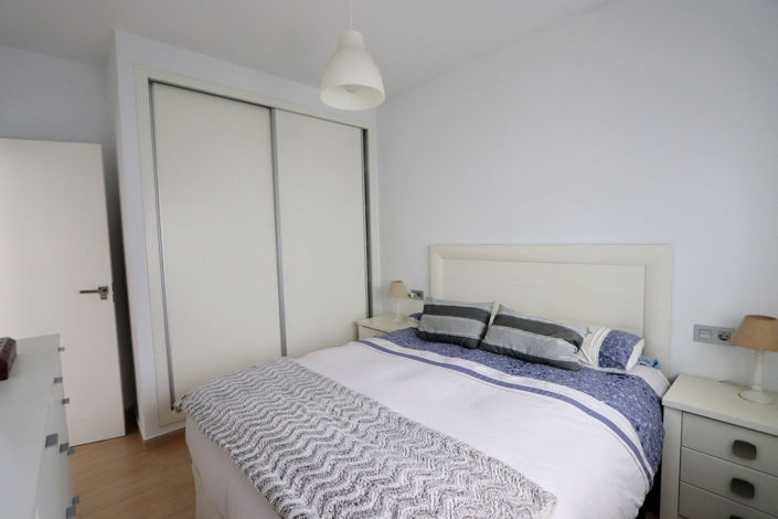 Image No.10-4 Bed House for sale