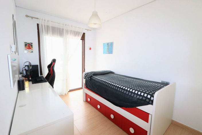 Image No.14-4 Bed House for sale