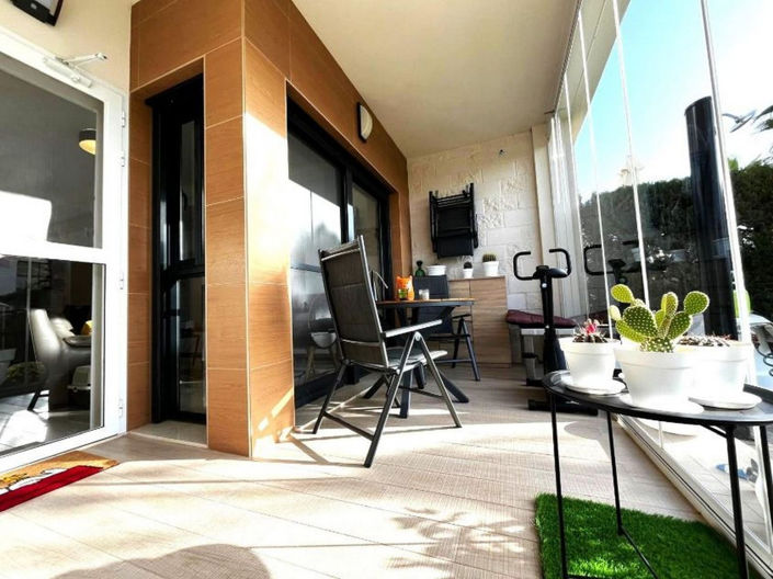 Image No.4-2 Bed Apartment for sale