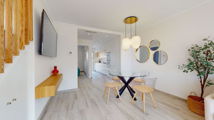 Image No.41-3 Bed Property for sale