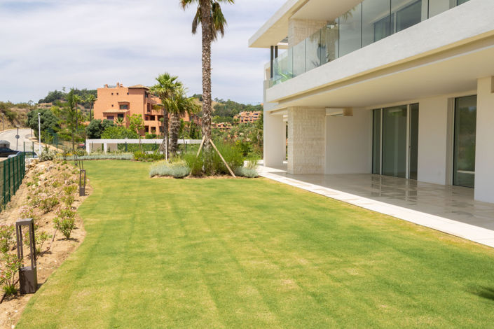 Image No.2-2 Bed Property for sale