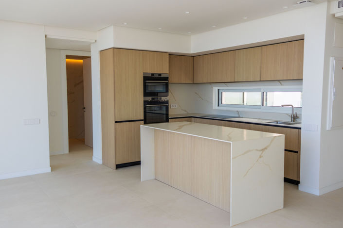 Image No.34-2 Bed Property for sale
