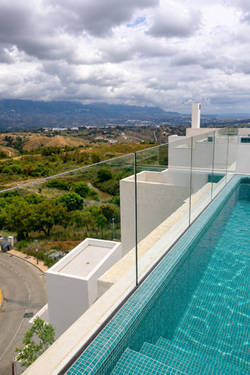 Image No.37-2 Bed Property for sale