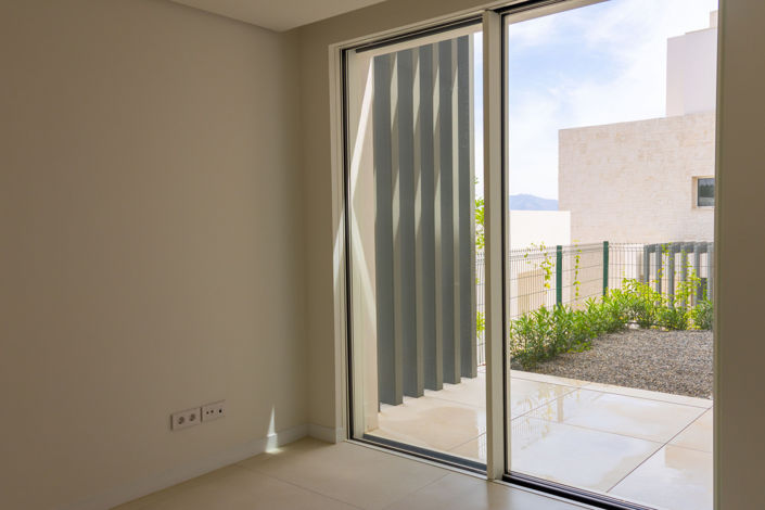 Image No.39-2 Bed Property for sale