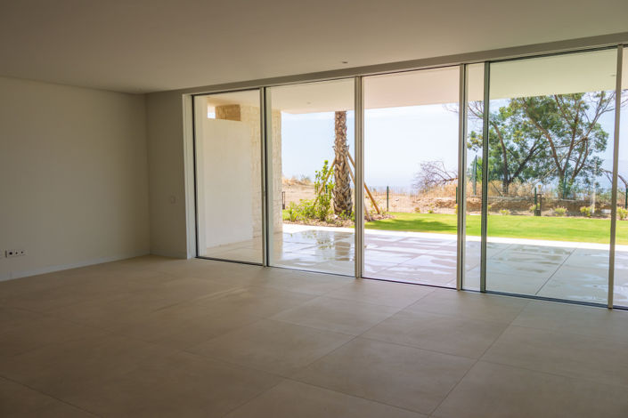 Image No.4-2 Bed Property for sale