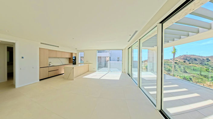 Image No.48-2 Bed Property for sale