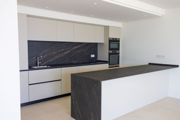 Image No.5-2 Bed Property for sale