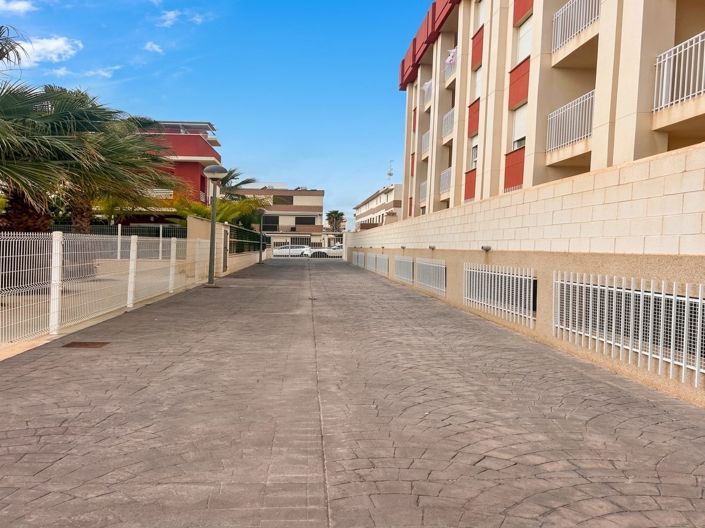 Image No.5-Appartement de 2 chambres à vendre à Alicante City