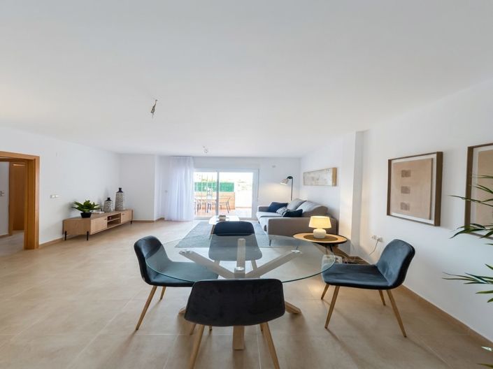 Image No.18-2 Bed Apartment for sale