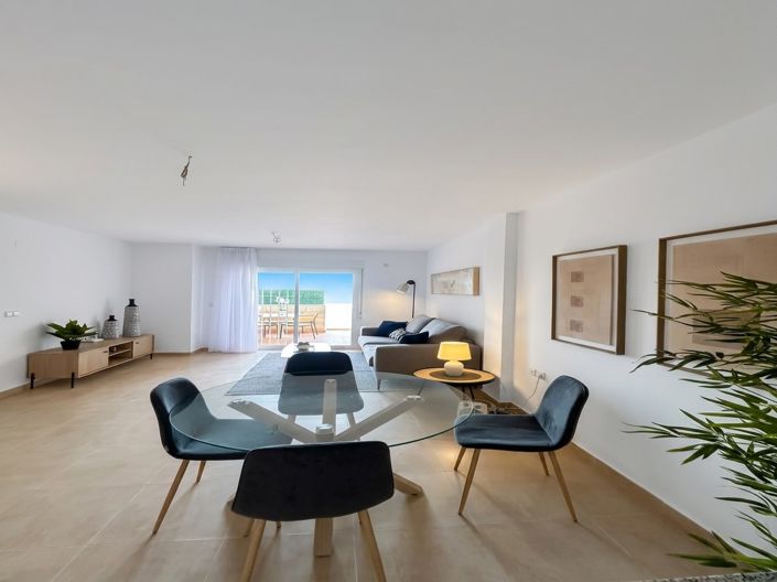 Image No.19-2 Bed Apartment for sale