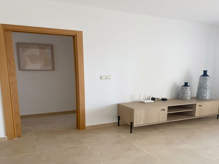 Image No.30-2 Bed Apartment for sale