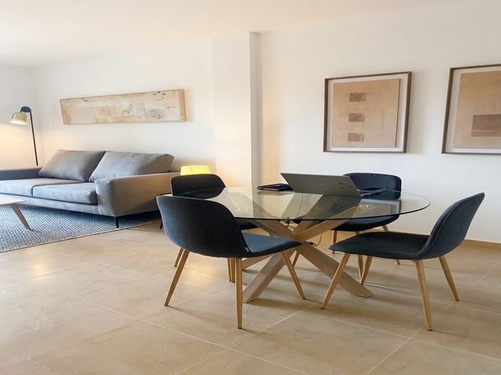 Image No.35-2 Bed Apartment for sale