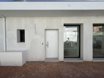 11-20939a0134ad724a8cb2a801094d15a4