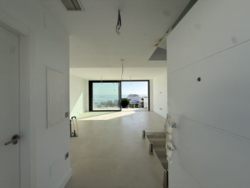 12-53013098fcab6c38b1379cd33298e050