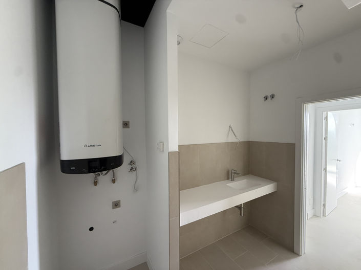 Image No.34-3 Bed Property for sale