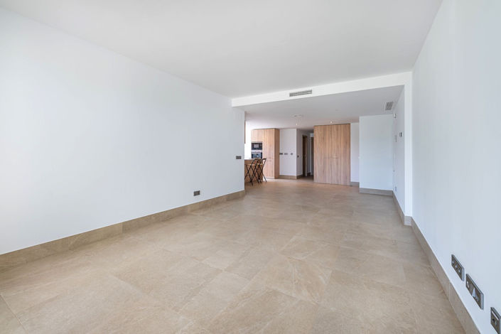 Image No.9-3 Bed Apartment for sale