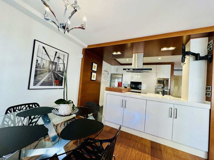 Image No.14-3 Bed Apartment for sale