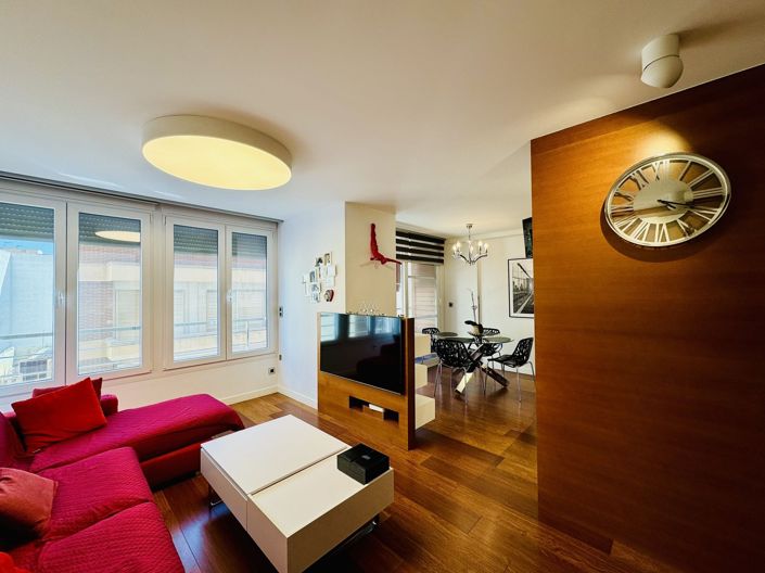 Image No.6-3 Bed House for sale