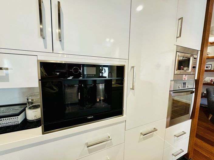 Image No.9-3 Bed Apartment for sale