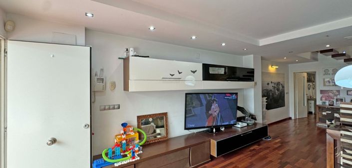 Image No.27-4 Bed Apartment for sale