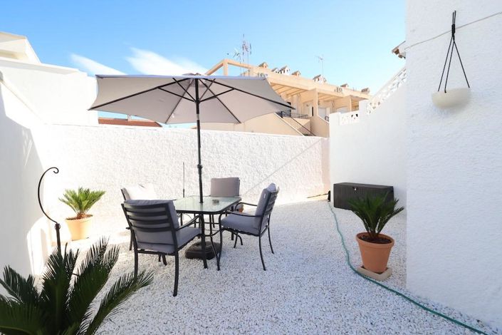 Image No.1-Bungalow de 2 chambres à vendre à Torrevieja