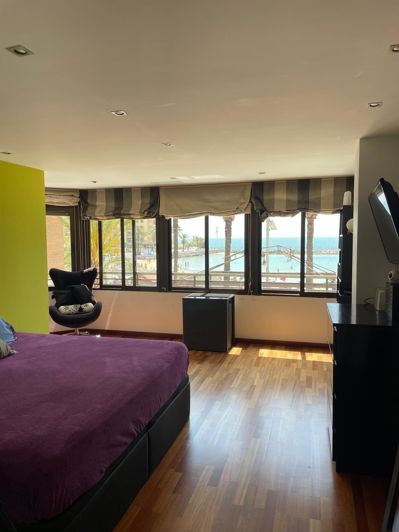 Image No.6-4 Bed House for sale