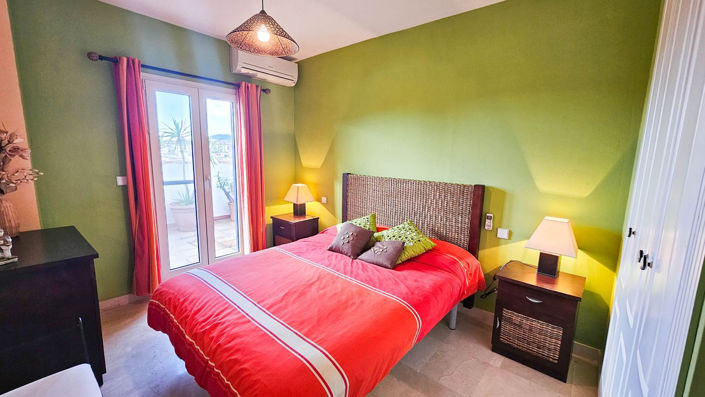 Image No.4-2 Bed Penthouse for sale