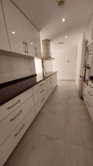 Image No.9-3 Bed Apartment for sale